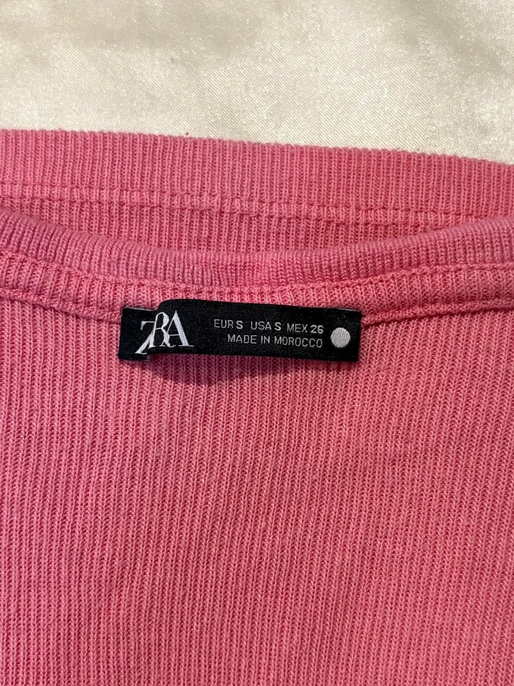 ZARA Pink Ribbed Collared Button Top - Picture 3 of 3